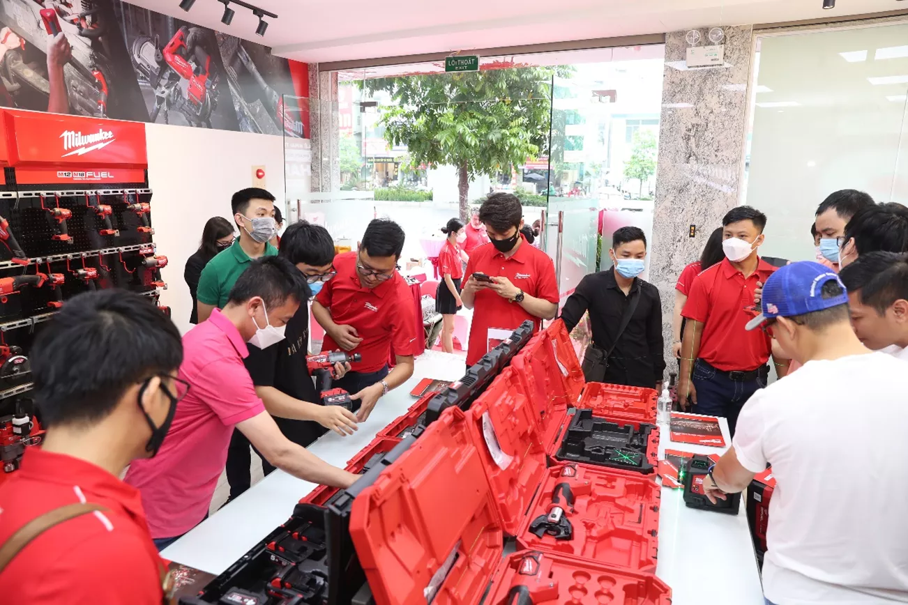 TTI’s flagship brand MILWAUKEE Tools Officially opened the Warranty